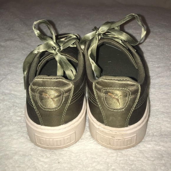 Suede Army Green Puma Platform Shoea - Picture 4 of 4